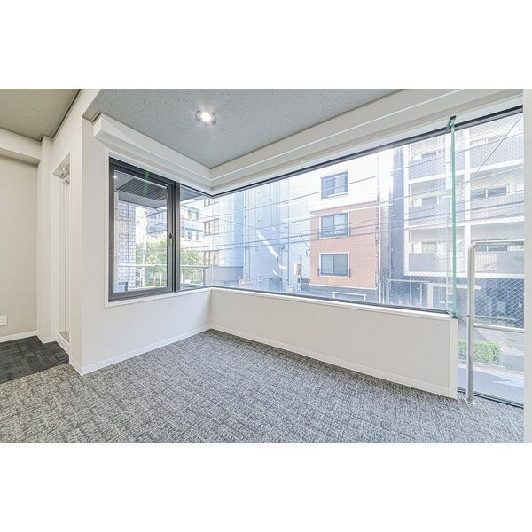 ＨＰ本郷 (旧ＪＮビル)の内装