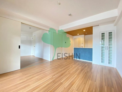 【居間・リビング】 | カメリアビル2 | アレンジ自由自在の広々空間です！