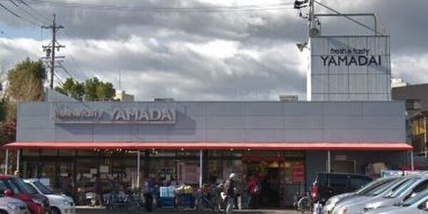 シャルム・リアールの周辺