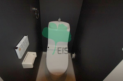 【トイレ】 | マンダリン吉塚 | 清潔感のあるトイレです。