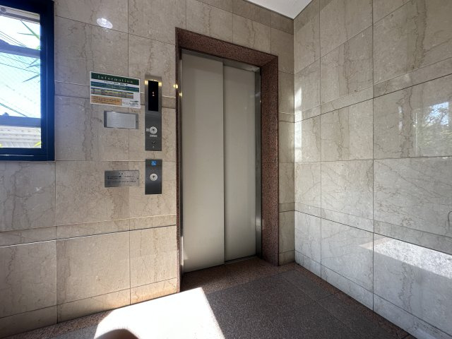 アヴァンティ東住吉のエントランス