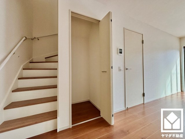 伏見区醍醐新開　1期　2号地の収納