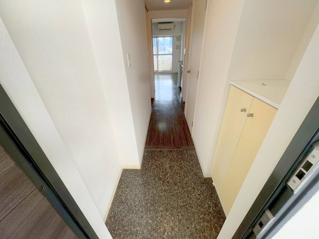 セレブコート新北野の玄関