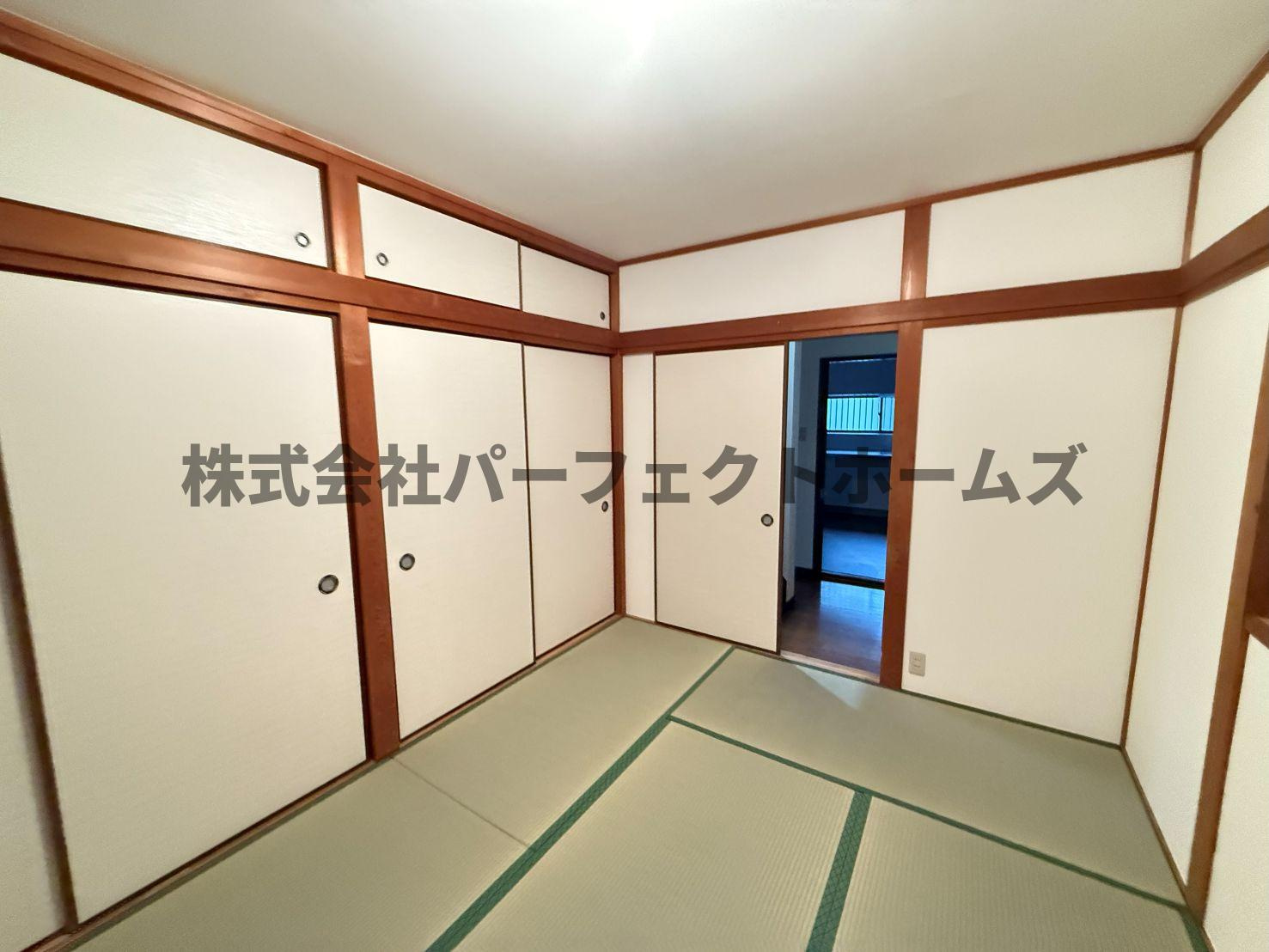 仁和寺町戸建　賃貸の和室|和室ならではの温かな和の空間で寛ぎの時間を過ごせます