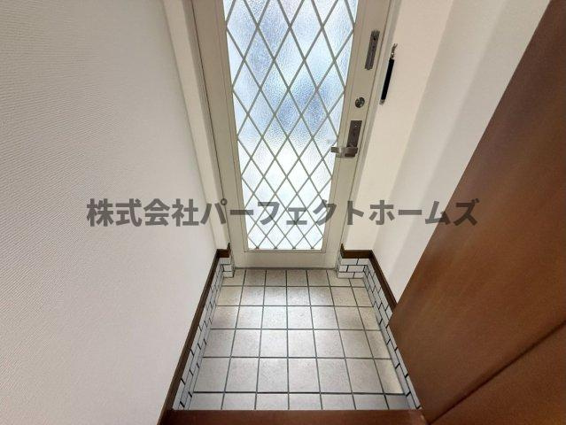 仁和寺町戸建　賃貸の玄関|落ち着いた玄関です