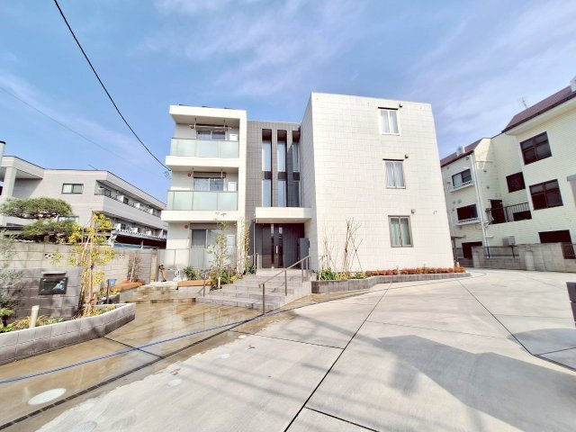 Ｌｕｃｅ　Ｂｒｉｌｌａｎｔｅの外観