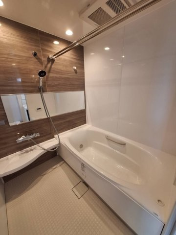 Ｌｕｃｅ　Ｂｒｉｌｌａｎｔｅの浴室|★浴室乾燥付きバスルーム★