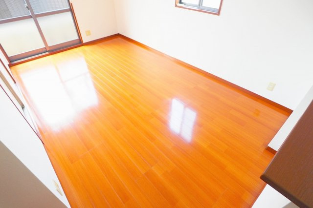 べルソー３番館の居間・リビング