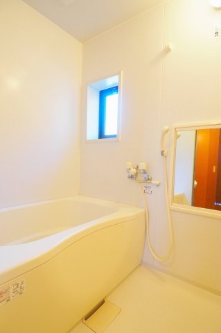 べルソー３番館の浴室