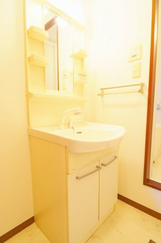 べルソー３番館の洗面所