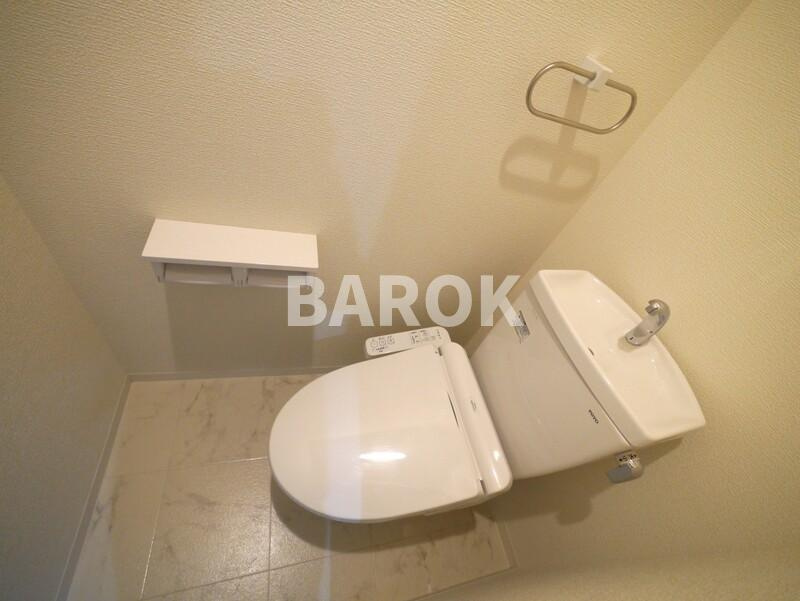 Maison de ROKUのトイレ