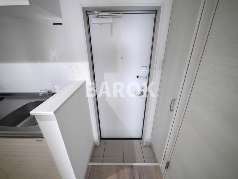 Maison de ROKUの玄関