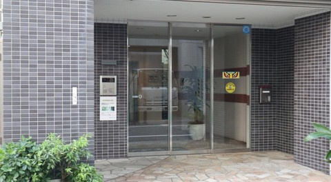 【エントランス】