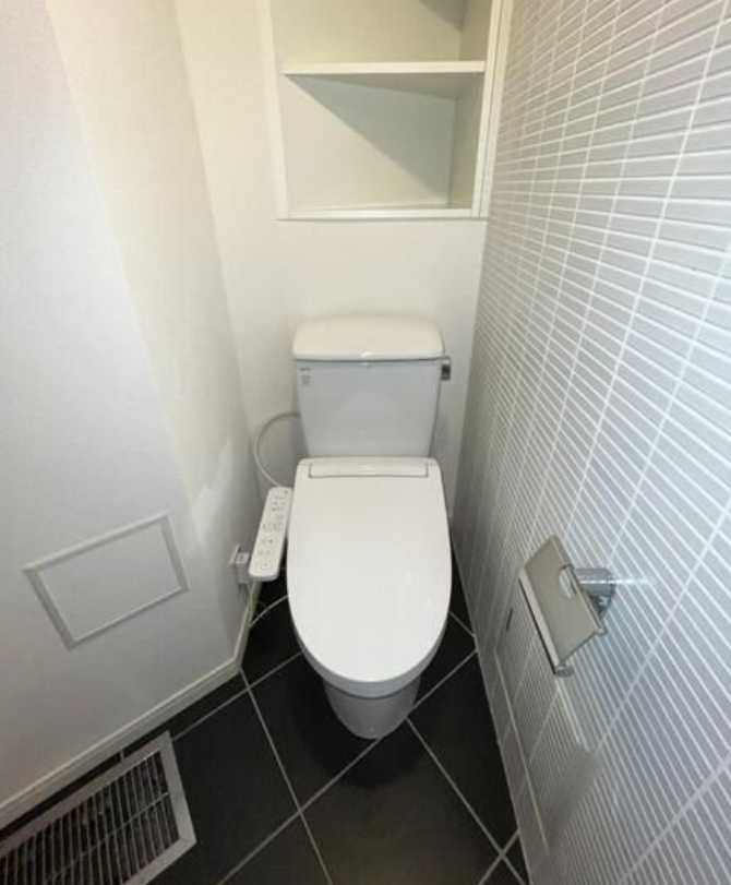 JMFレジデンス世田谷三宿　礼金0　ペット相談　ルームシェア相談のトイレ