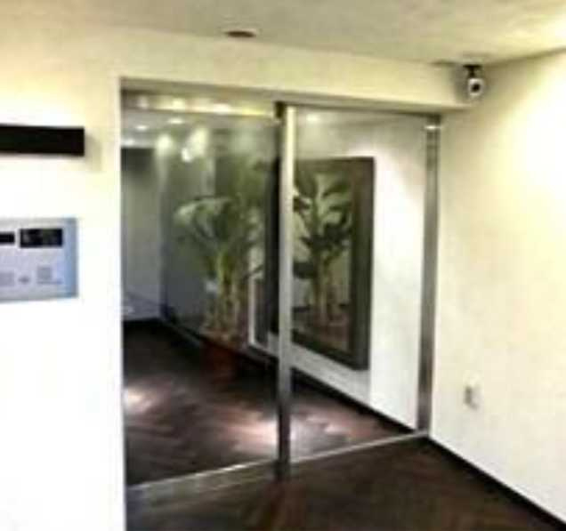 JMFレジデンス世田谷三宿　礼金0　ペット相談　ルームシェア相談のエントランス