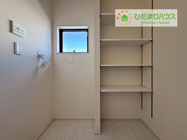 日立市滑川本町3期　新築戸建　1号棟の脱衣所|収納がある脱衣所！