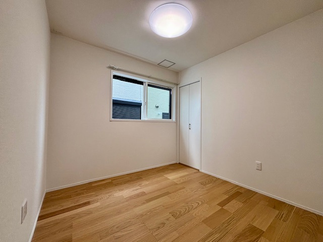 筑後市西牟田　7号地の洋室