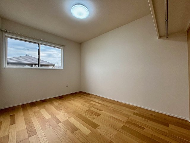 筑後市西牟田　7号地の洋室