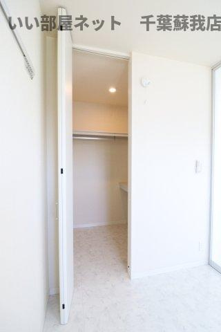 ウイングガーデンＡ棟の収納|たっぷりとした収納スペースです