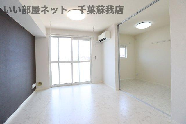 ウイングガーデンＡ棟の居間・リビング|おしゃれなリビングです