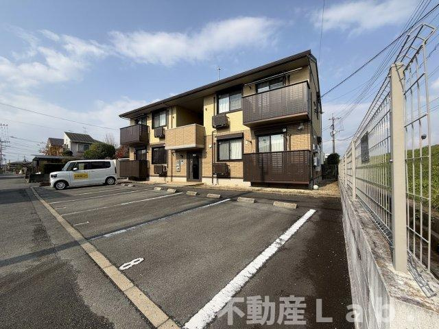 アリーバサル野田Ⅰの駐車場