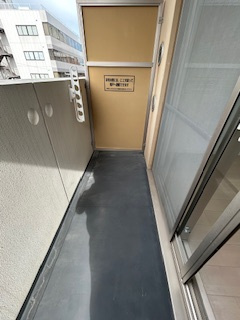 SERENiTE江坂四番館のバルコニー|バルコニーからの眺めを楽しみながら食事をしませんか