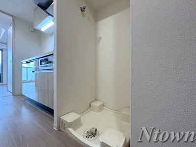 【設備】 | プレサンスTHE大須観音 | 洗濯機置き場です