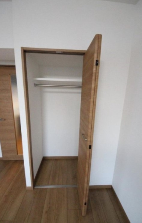 ぺアパレス新高円寺の収納