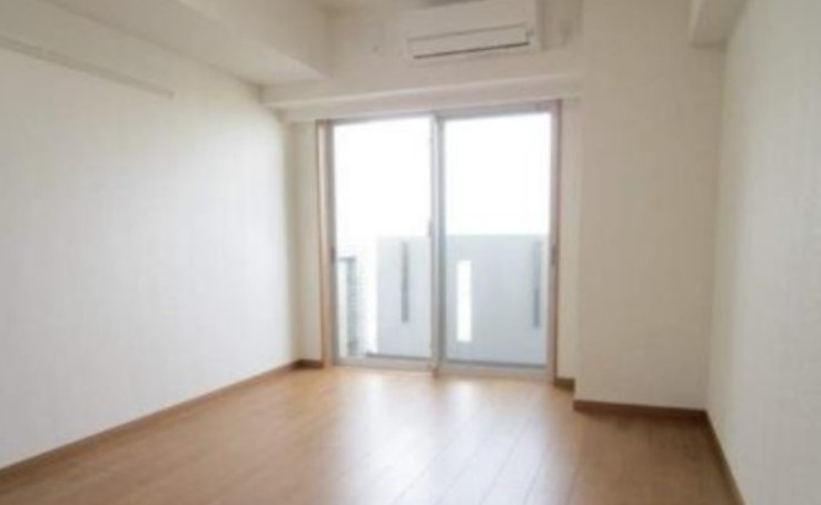 ぺアパレス新高円寺の居間・リビング