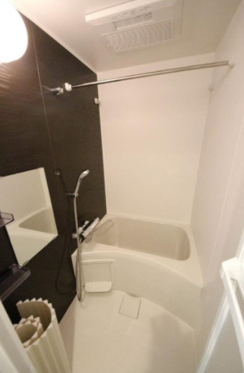 ぺアパレス新高円寺の浴室