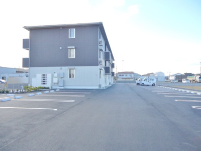 【駐車場】 | ルミエール