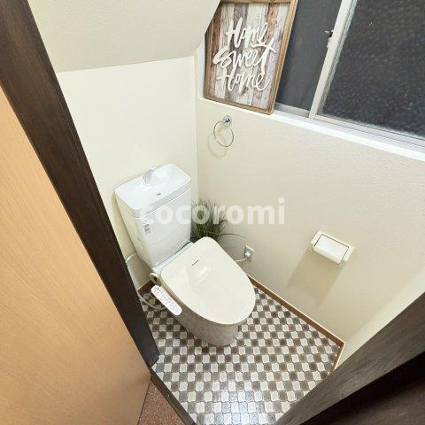 倉治2丁目戸建てのトイレ