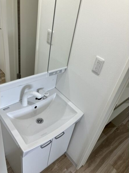 SQUARE大江の独立洗面台