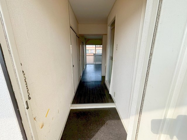 クリーンハイツ豊里の玄関