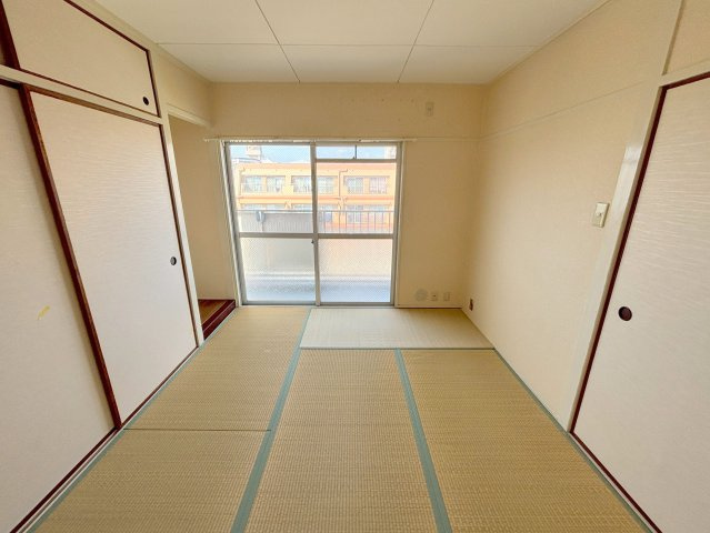 クリーンハイツ豊里の和室