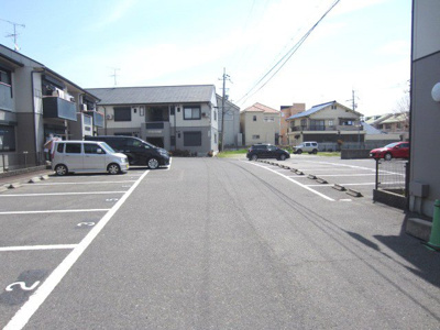 【駐車場】 | 二色の浜グリーンヴィレッジＣ棟