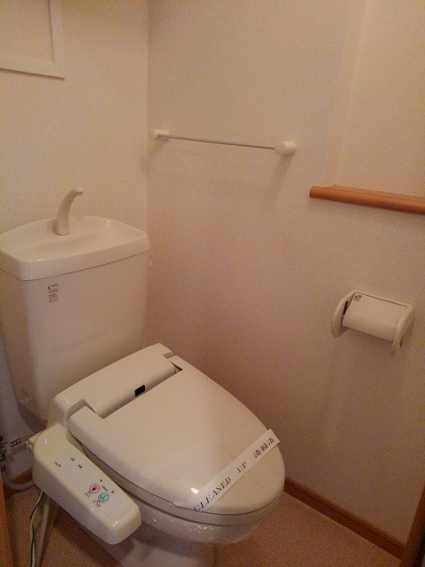 アルバ・ソーレ　Ｂのトイレ|トイレ