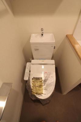 【トイレ】 | セオリー大阪フルール