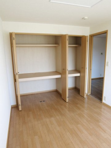 コンフォート　タウン　Ⅰの収納