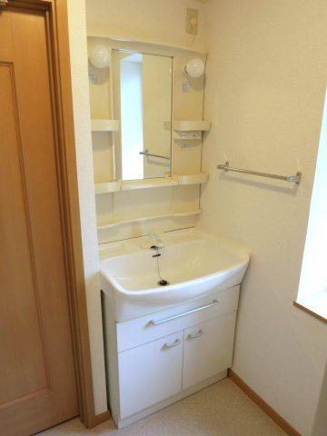 コンフォート　タウン　Ⅰの洗面所