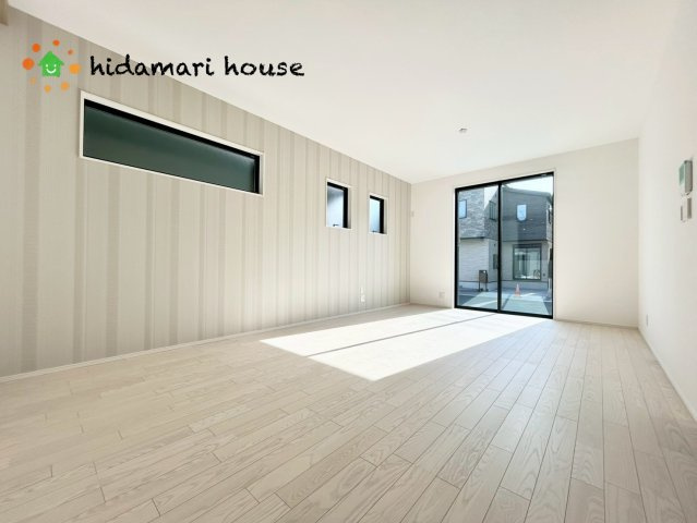 大宮指扇Northside　新築戸建　Cの居間・リビング