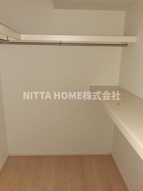 ジットの収納|大きなウォークインクローゼットがついています◎