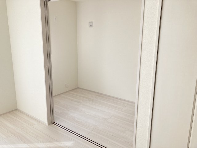 リーブルガーデンＳ前橋市大利根町第７　1号棟の洋室|1階：3帖洋室です