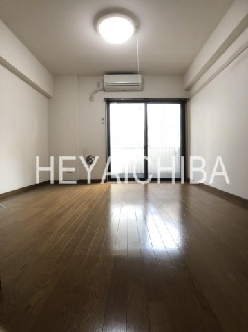 エスポワールハイムの居間・リビング