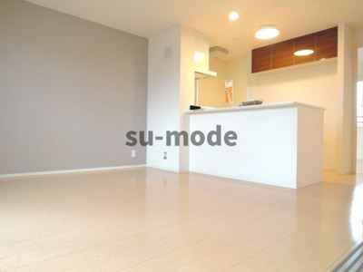 【居間・リビング】 | エスポワールルミエール