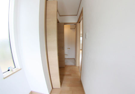 FELIZ板原 A棟の玄関|毎日通る玄関はこちらです