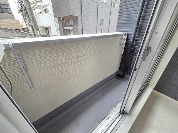 stage内田橋のバルコニー