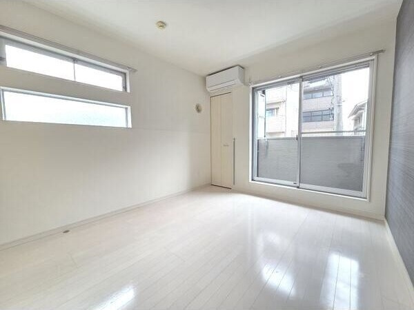 stage内田橋の居間・リビング