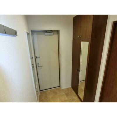 【玄関】 | プランドール | 明るい玄関です