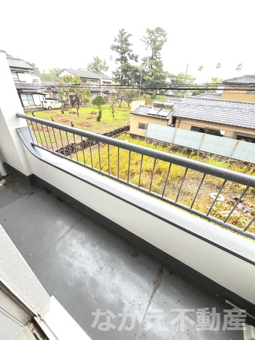 【バルコニー】 | 外からの目が気にならないバルコニーで洗濯物が干せます